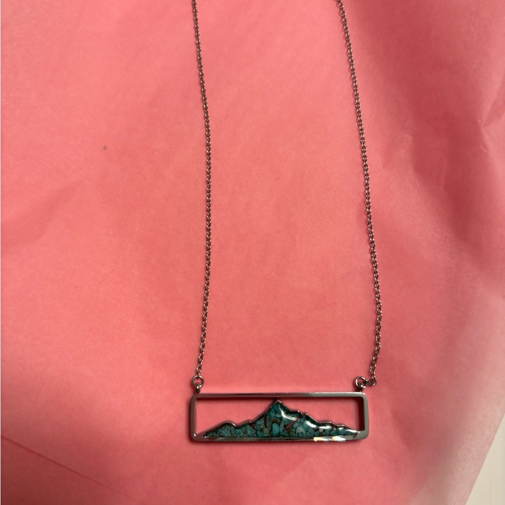 Turquoise resin mountain necklace